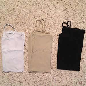 Set of 3 stitch fix Maternity tanks